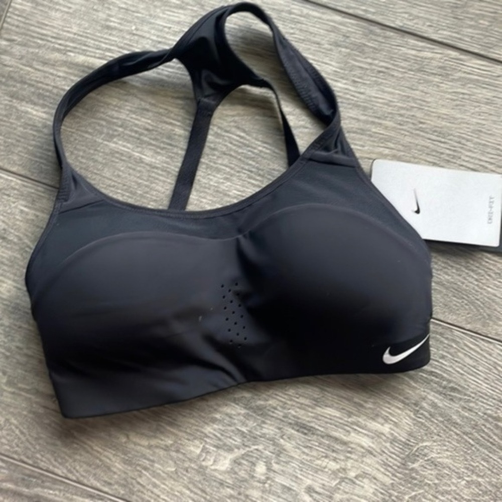 NWT Nike Bra Dri fit sports bra size XS black